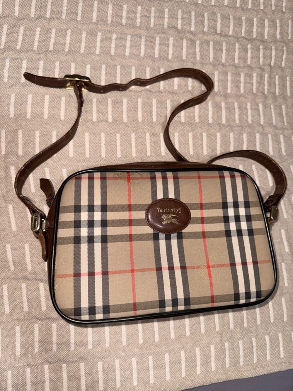 Burberrys Nova Check Shoulder Bag Canvas Beige Auth BA3222 - Picture 2 of 7